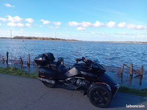 CAN AM SPYDER LIMITED