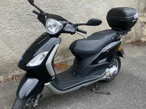 SCOOTER PIAGGIO FLY 125