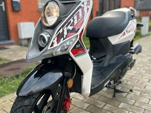 ② SCOOTER SYM CROX CLASSE A