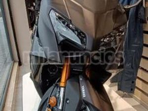 YAMAHA - TMAX