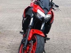 KAWASAKI Z650 SONDERMODELL ANNIVERSARY FAST NEU