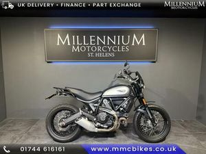 DUCATI SCRAMBLER 800