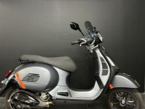 VESPA GTS 300 SUPER 2024 300 CM3 | SCOOTER | 16 646 KM | GRIS | 33700 MERIGNAC