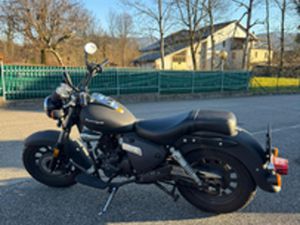 KEEWAY SUPERLLIGHT 125