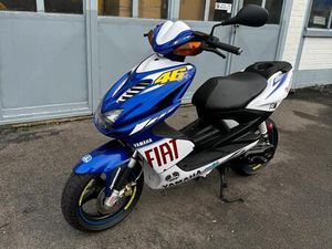 YAMAHA AEROX 50 CC ROLLER, TOP ZUSTAND!