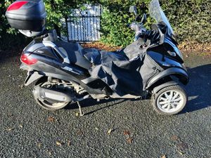 PIAGGIO MP3 300 SCOOTER PRICE REDUCTION