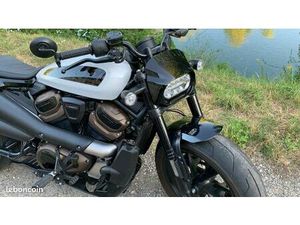 HARLEY SPORTSTER 1250 S