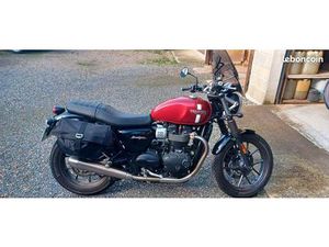 900 TRIUMPH STREET TWIN