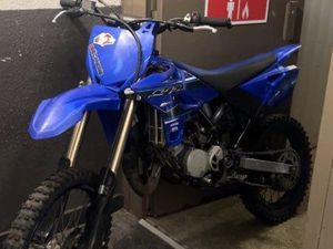 85 YZ 2021
