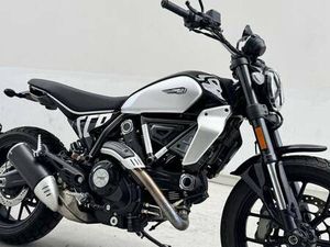 2023 DUCATI SCRAMBLER ICON DARK MATT BLACK -PREMIUM DEALER!