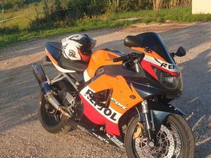 URGENT CBR 1000