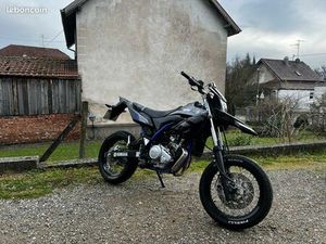 YAMAHA WRX125