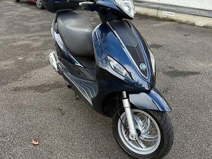 PIAGGIO 125 AB MFK CANTON ARGOVIE -