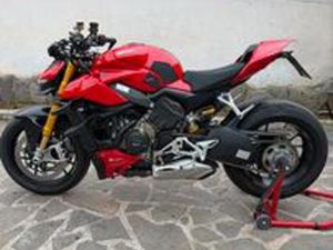 DUCATI STREETFIGHTER V4 S