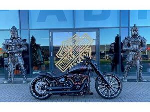 HARLEY-DAVIDSON FXBR SOFTAIL BREAKOUT 117