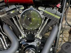 HARLEY-DAVIDSON SOFTAIL HERITAGE CLASSIC FLSTC