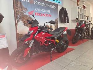 DUCATI HYPERMOTARD 939 2018 VALUTO PERMUTA E FINAN