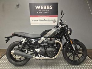 TRIUMPH SPEED TWIN 900 900 CC