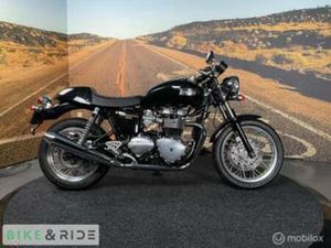 TRIUMPH THRUXTON 900 - UNIEKE KILOMETERSTAND — MOTOREN | TRIUMPH — MARKTPLAATS