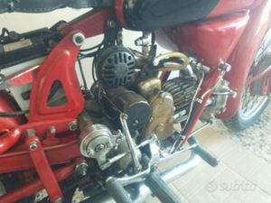 MOTO GUZZI D&APOS;EPOCA