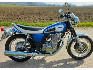 YAMAHA SR 400