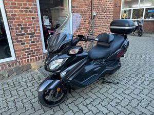 SUZUKI BURGMAN 650 EXECUTIVE