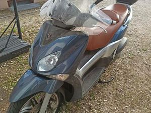 YAMAHA X-CITY 250 VP