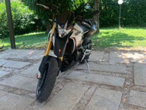 APRILIA DORSODURO 750