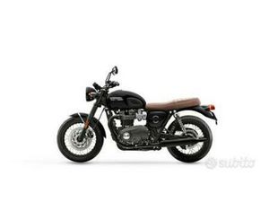 TRIUMPH BONNEVILLE T120 BLACK