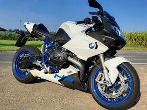 BMW HP2 SPORT