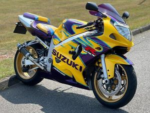 2003 SUZUKI GSXR600 YELLOW CUSTOM EXHAUST