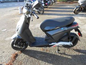 PIAGGIO 1 ACTIVE 2025 125 CM3 | SCOOTER | 151 KM | NOIR | 13200 ARLES