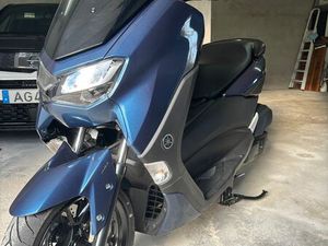 YAMAHA NMAX