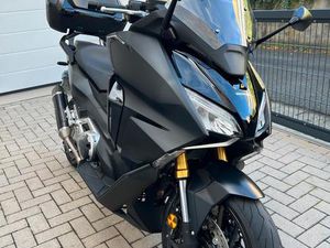 HONDA FORZA 750 CCM DCT AUTOMATIK - SCHECKHEFTGEPFLEGT