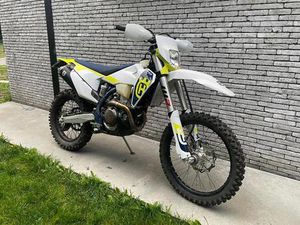 ② HUSQVARNA 350 FE 2023