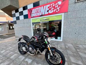 DUCATI - MONSTER 821