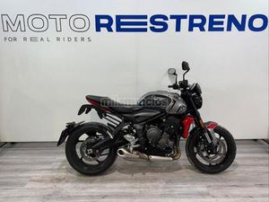 TRIUMPH - TRIDENT 660
