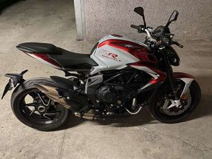 MV AGUSTA BRUTALE 800 800RR