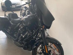 HARLEY DAVIDSON STREET GLIDE ST