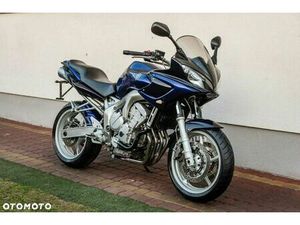 YAMAHA FZ