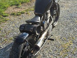 ② SUZUKI 650 BOBBER