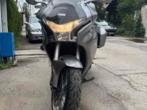 HONDA VFR