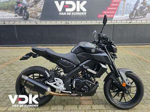 YAMAHA MT-125 ABS ZWART