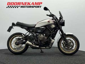 YAMAHA XSR 700 XTRIBUTE GRIJS
