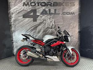 TRIUMPH SPEED TRIPLE 765 RX