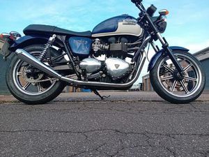 TRIUMPH BONNEVILLE 865 865 CC