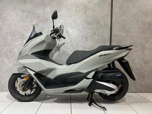 2023 HONDA PCX125 - 15935 MILES