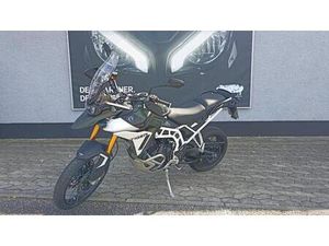 TRIUMPH TIGER 900 RALLY PRO *VORFÜHRF., FINANZIERUNG MÖGLICH*