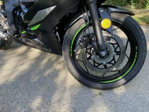 KAWASAKI NINJA 125 NERO