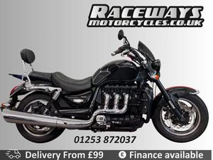 TRIUMPH ROCKET III ROADSTER 2294 CC